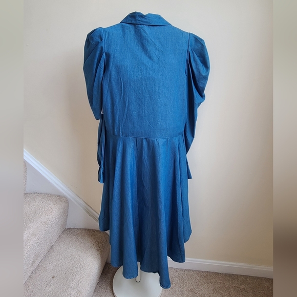 Akira "Try to Be Like You" Denim, High Low, Poplin, Long Sleeve Blouse - Picture 5 of 7